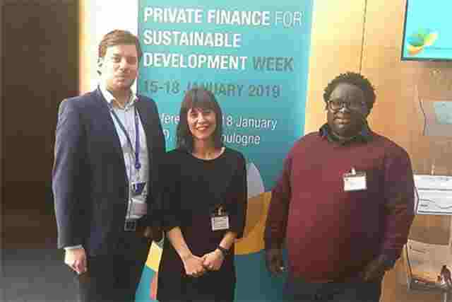 De izquierda a derecha: Rasmus Raabjerg Nilssen (TUAC), Nerea Craviotto (ITUC/TUDCN) y Alex Nkosi (ITUC-Africa)